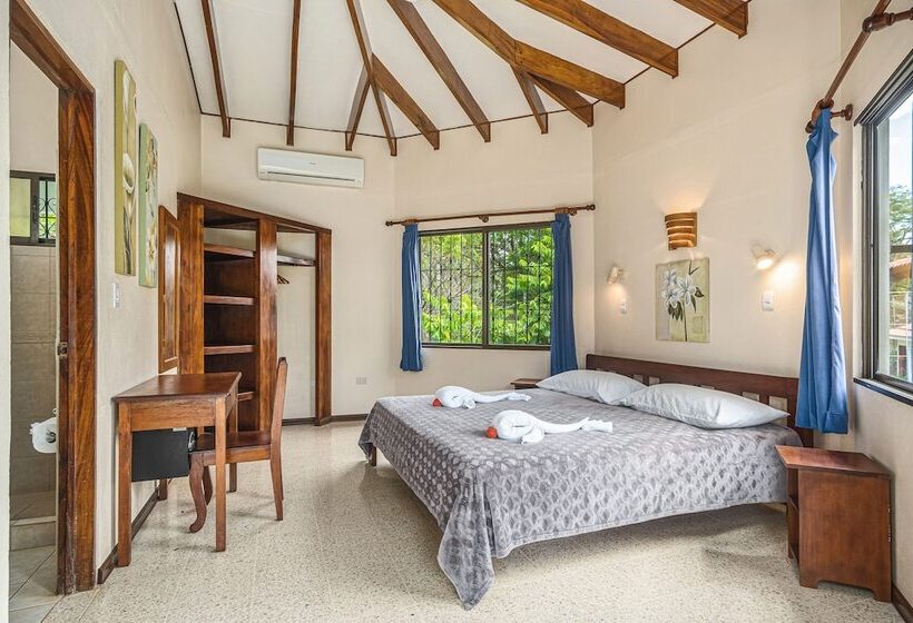 فندق Guacamaya Lodge