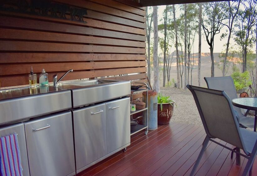 Отель Ketchup's Bank Glamping