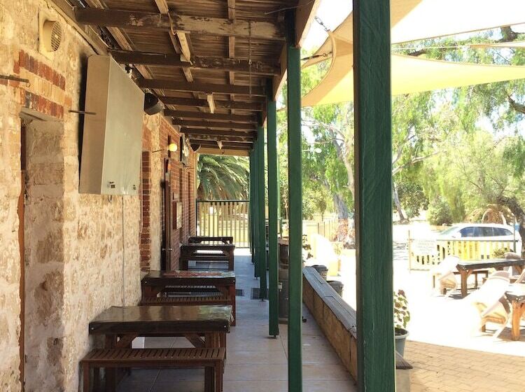 호텔 Priory Resort
