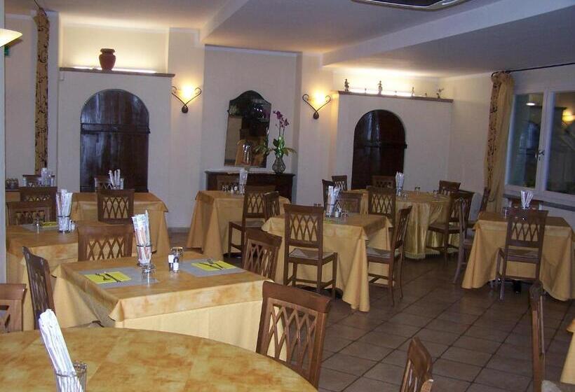 בית מלון כפרי Ristorante La Torretta