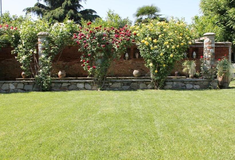 בית מלון כפרי Ristorante La Torretta