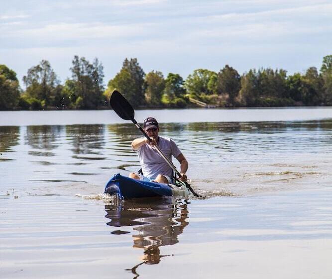 Mansfield On The Manning
