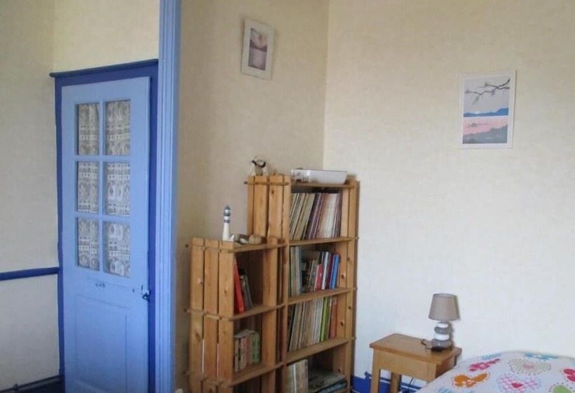 Пансион Chambres D Hôtes La Petite Résie