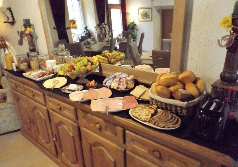 ペンション Zum Achten Himmel