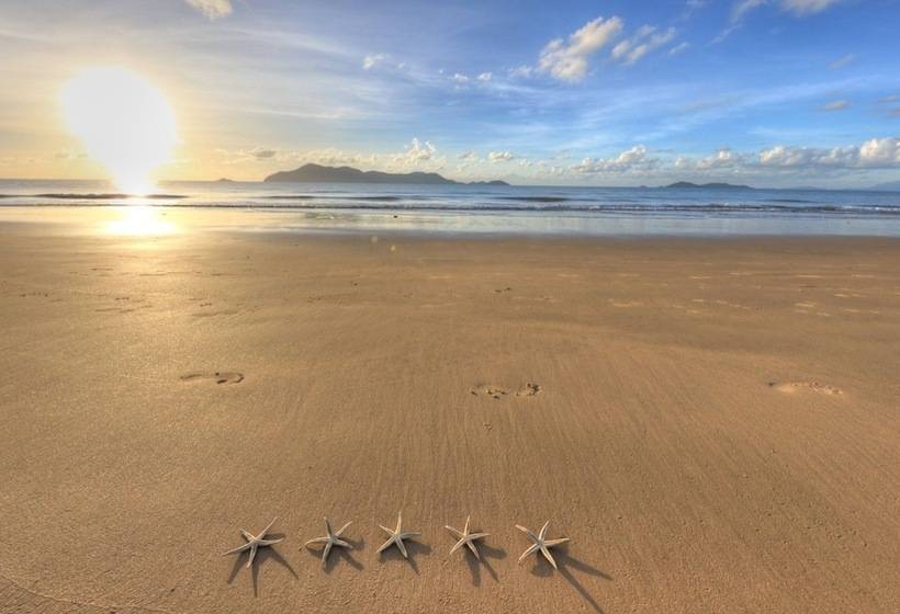 Курорт Big4 Tasman Holiday Parks  South Mission Beach