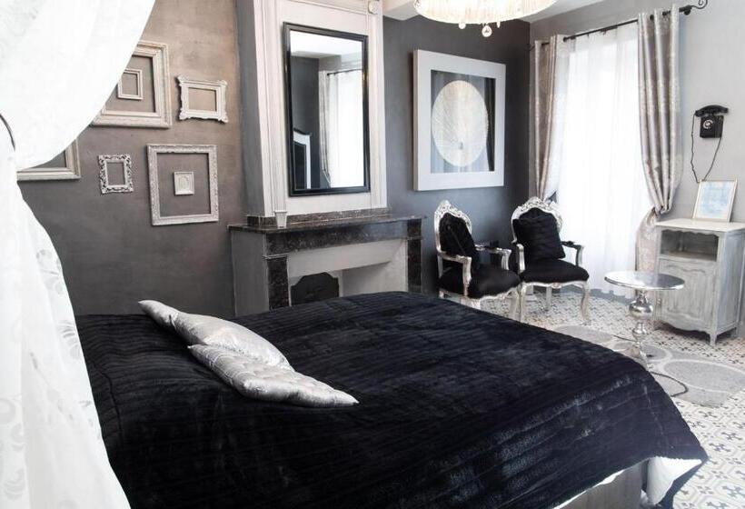 ベッドアンドブレックファースト O Palmier Caché