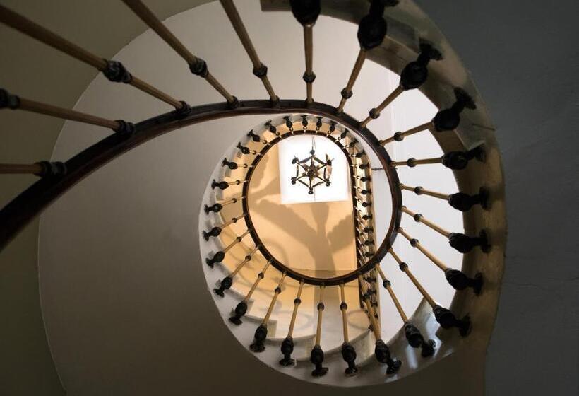 ベッドアンドブレックファースト O Palmier Caché