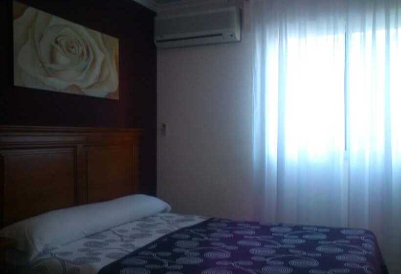 Hostal Cabrera