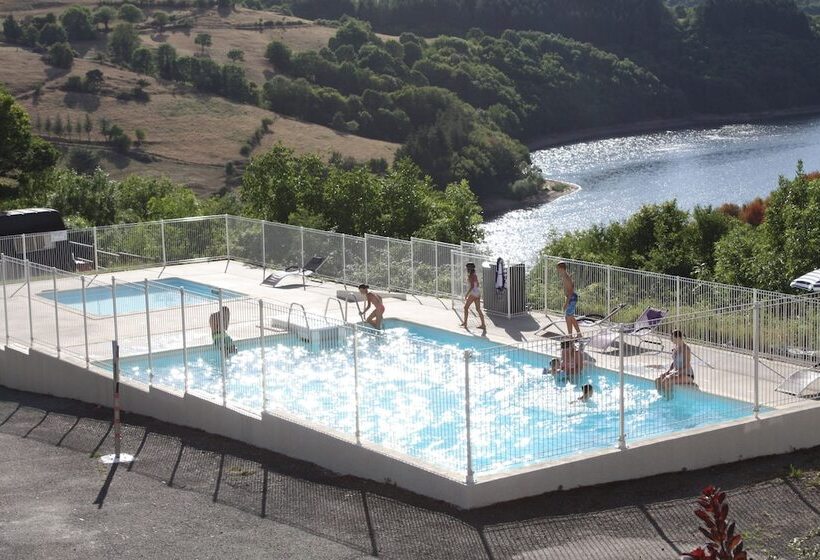 Отель Camping De Mars