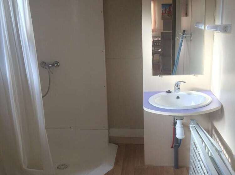 فندق Camping Les Naïades