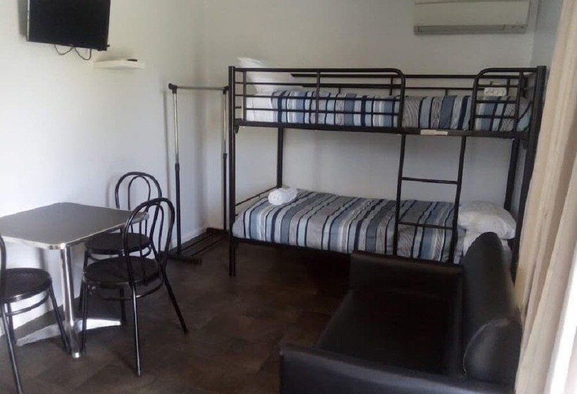 호텔 Guyra Summit Caravan Park