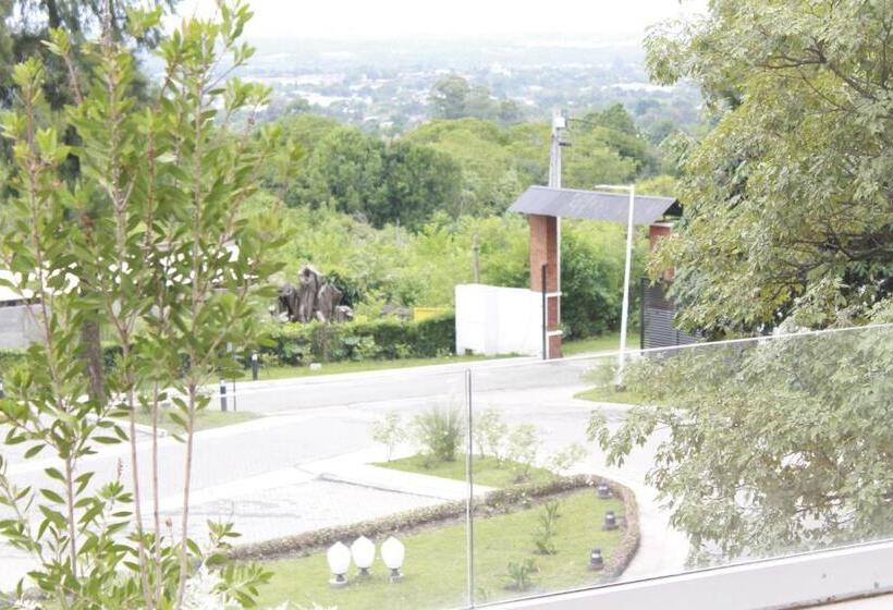 فندق Hosteria Atahualpa Yupanqui