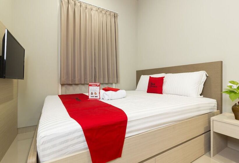 هتل Reddoorz Plus @ Patal Senayan