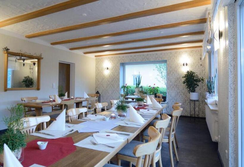 בית מלון כפרי Restaurant Weingut Kapellenhof