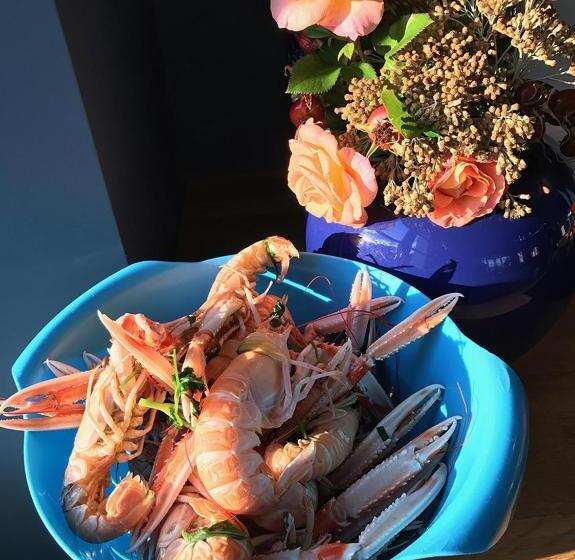 膳宿费 Ker Feuchidoul