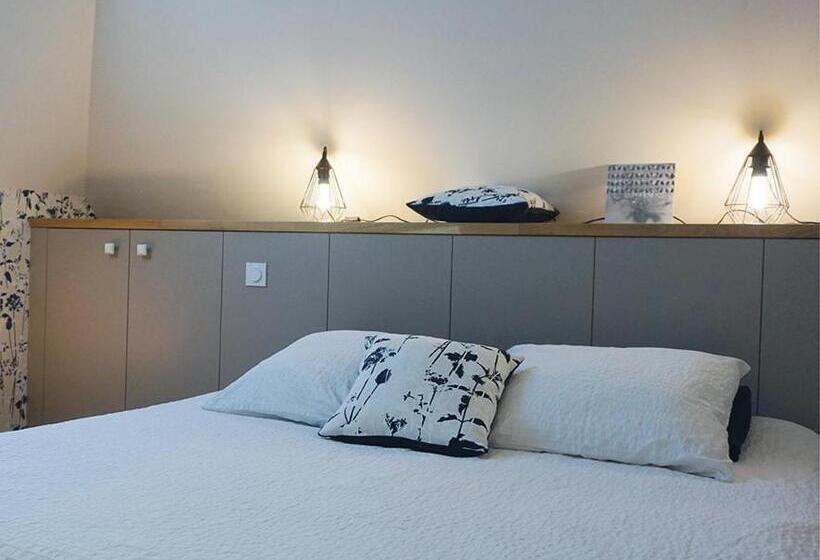 膳宿费 Ker Feuchidoul