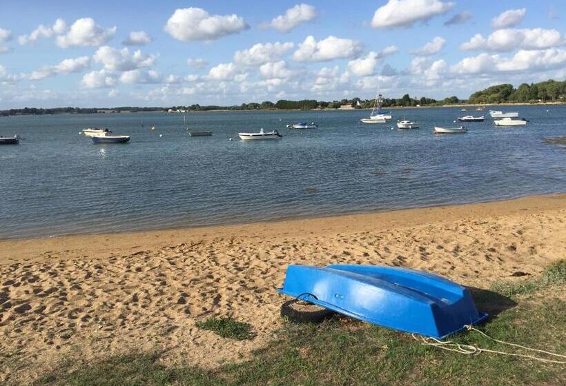 膳宿费 Ker Feuchidoul