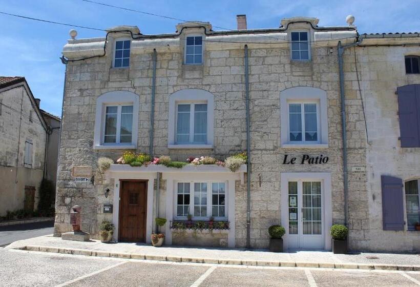 膳宿费 Le Patio Chambres Et Tables D Hôtes