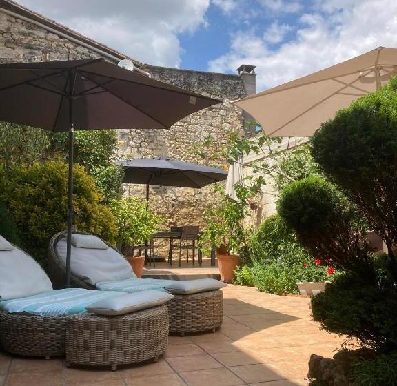 膳宿费 Le Patio Chambres Et Tables D Hôtes