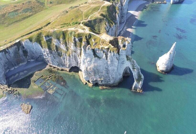 پانسیون Les Hauts D'etretat