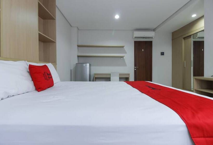 پانسیون Reddoorz @ Patal Senayan 4
