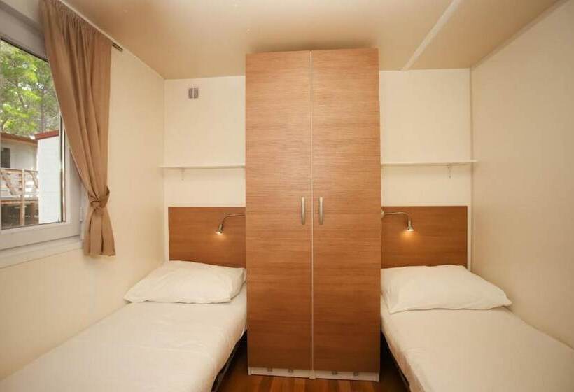 منتجع Mediteran Travel Mobile Homes Basko Polje