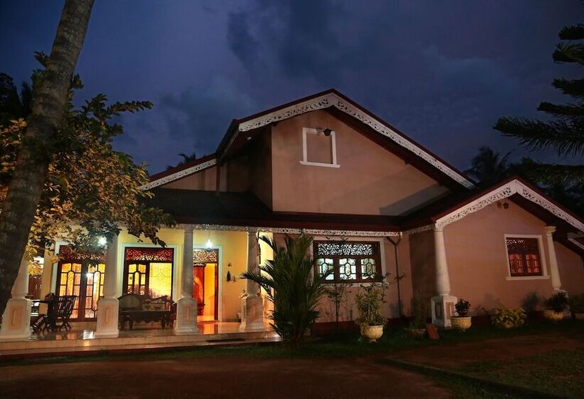 Пансион Airport Square Villa