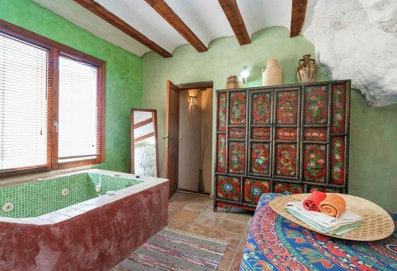 Rustic Cave House Situated In The Albacete Region