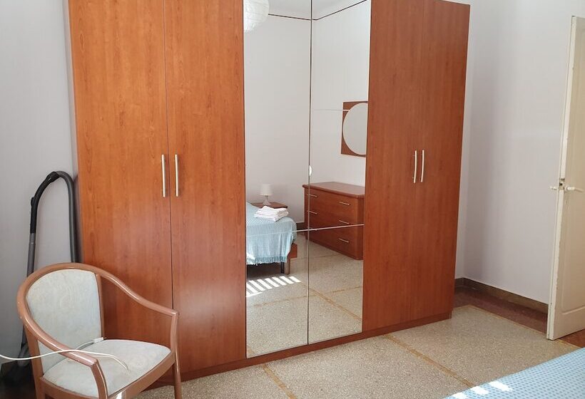 Sestri Mare & Beach Services Residence