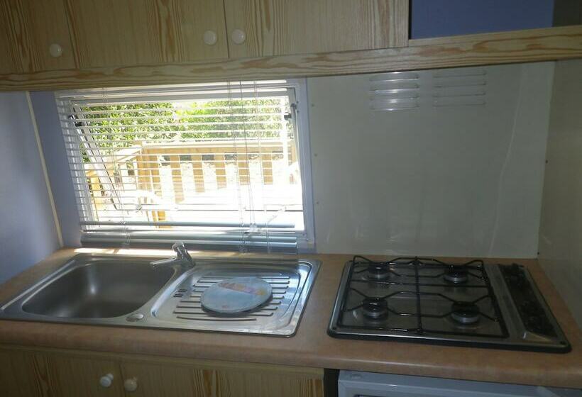 酒店 Camping Les Poutiroux   Mobilhome
