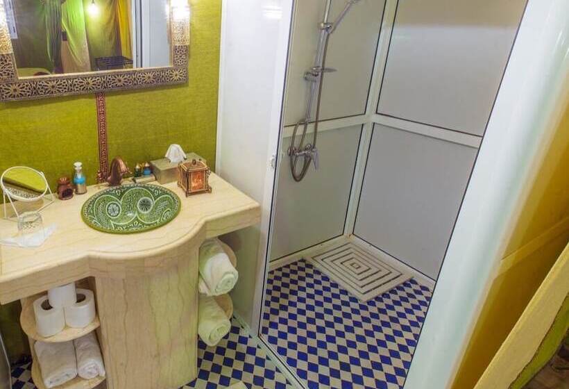 هتل Nomada Desert Camp