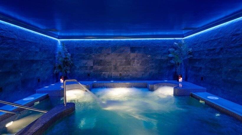 酒店 The Lodges At Kilkea Castle