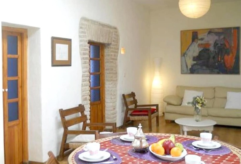 House With 3 Bedrooms In Tarifa, With Wonderful City View, Furnished Terrace And Wifi  500 M From Th