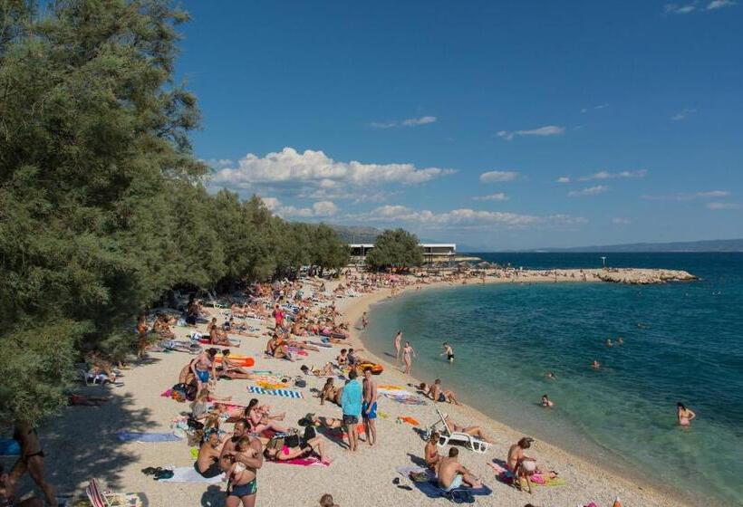 Пансион Luxury Rooms Near The Beach2