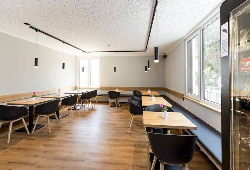 פנסיון Mk Monteurzimmer Eschborn