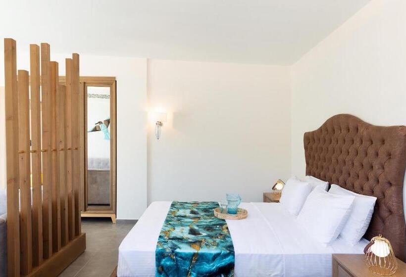 استراحتگاه Alexandra Elegance Bridging Generations