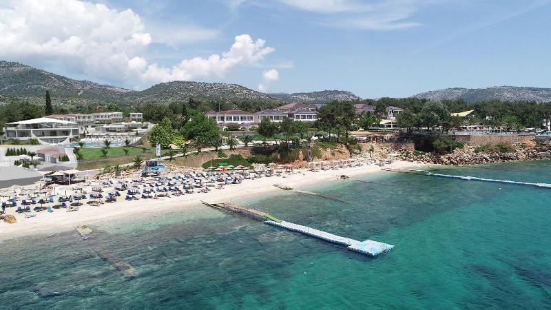 استراحتگاه Alexandra Elegance Bridging Generations