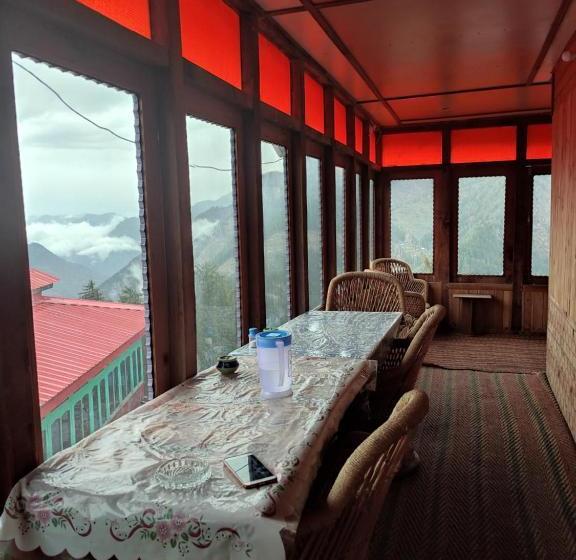 호스텔 Satyam Home Stay