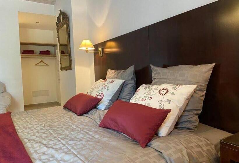 Bed and Breakfast Domaine Cap Rubis