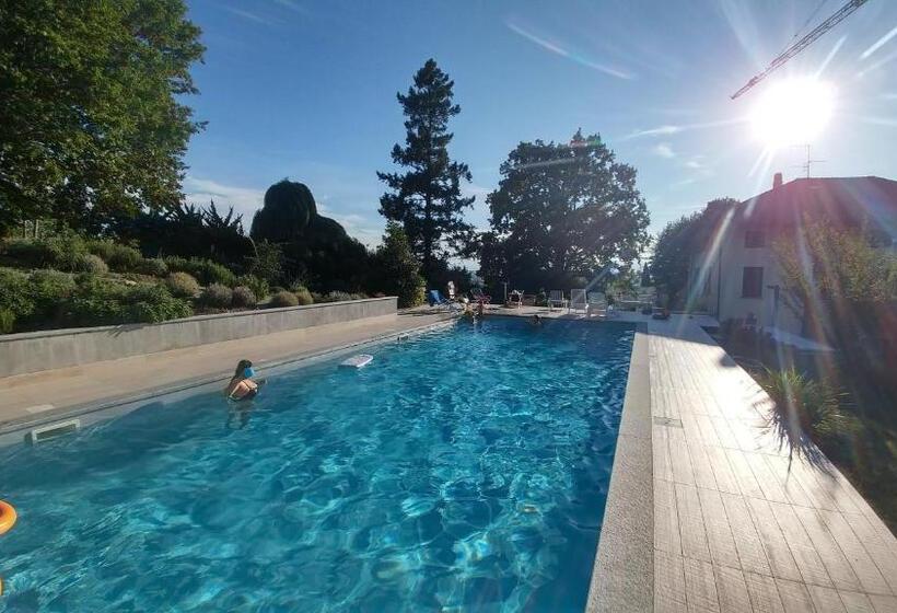 Bed and Breakfast Villa Trisano
