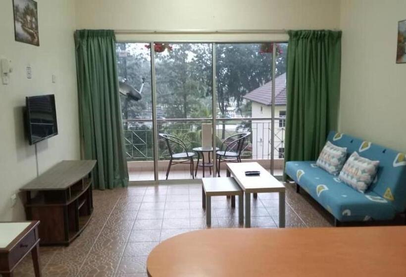 هتل Apartment Teluk Batik