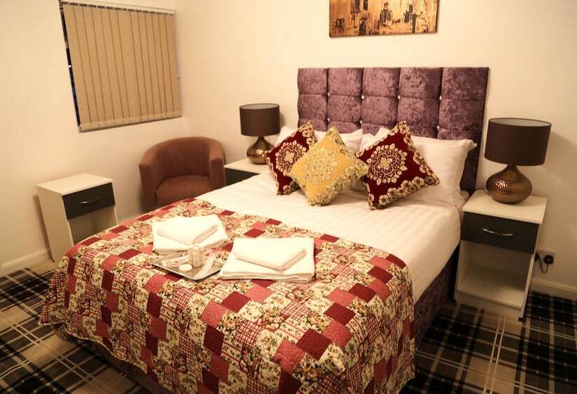 בית מלון כפרי Atz&h Inn