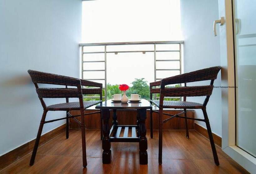 هتل Grand Padappai Residency   Gpr