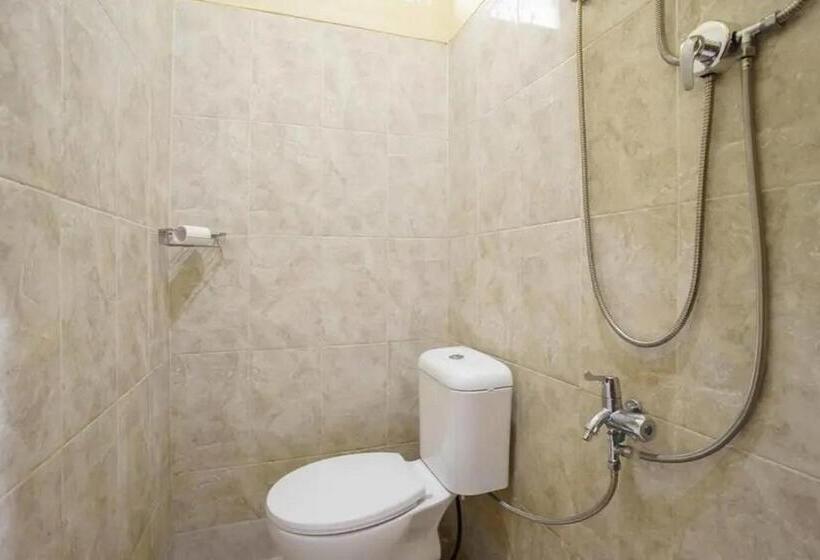 בית מלון כפרי Reddoorz Near Ubl Lampung 2