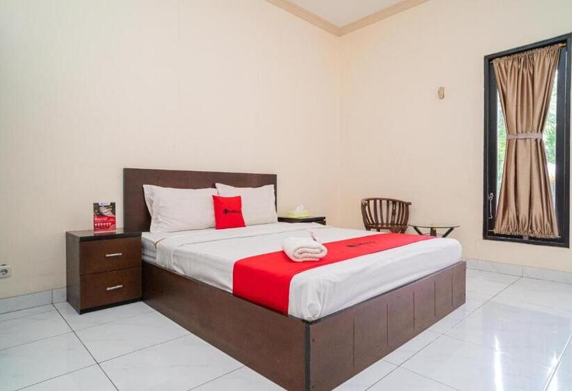 فندق Reddoorz @ Wisma Pangrango