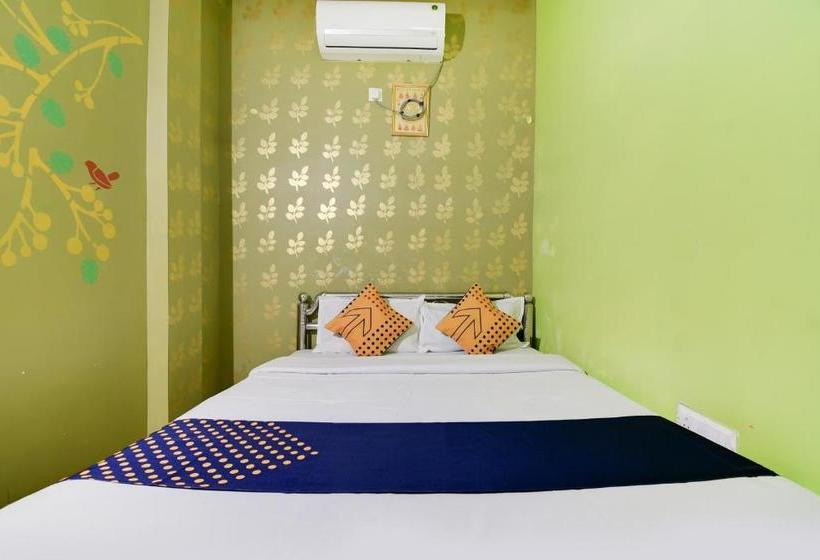فندق Spot On 76424 Maa Durga Lodge