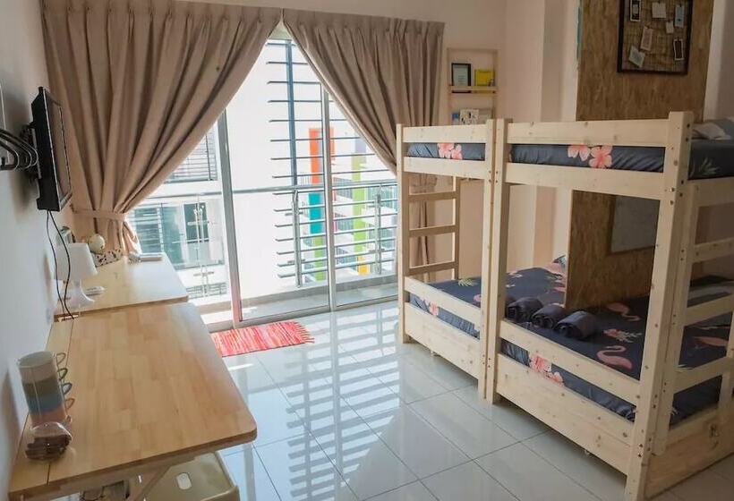 بنسيون Yo.om @ Aeropod Ecohom Stay 17