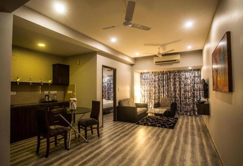 בית מלון כפרי Encore Suites Goa