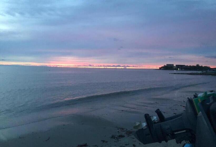 هتل Hostel Rincon Del Mar Ebenezer