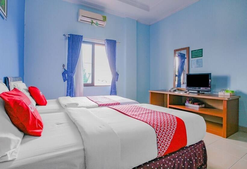 هتل Oyo 90072 Apri Inn Syariah